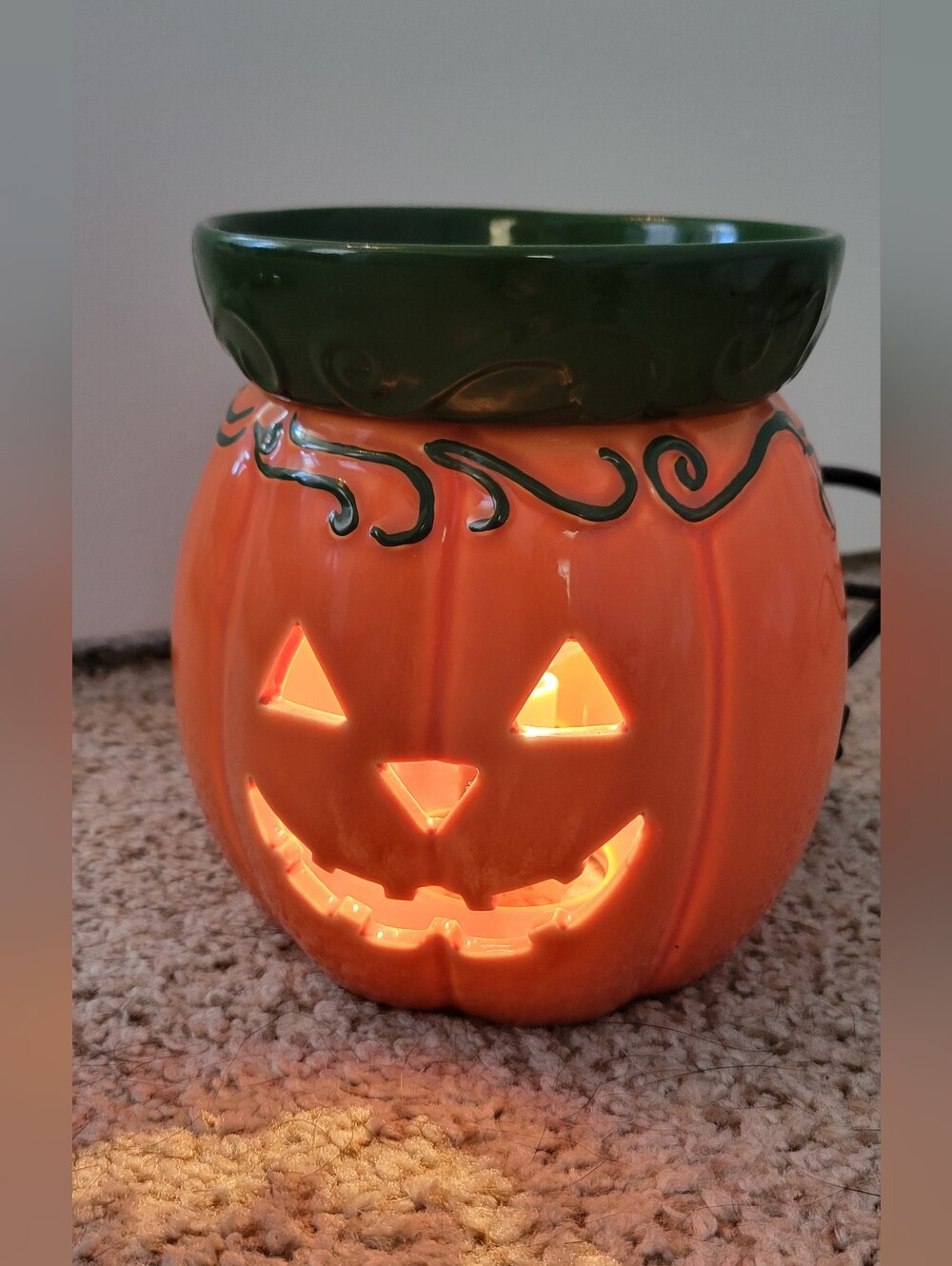 Scentsy Jack-O'-Lantern Wax Warmer